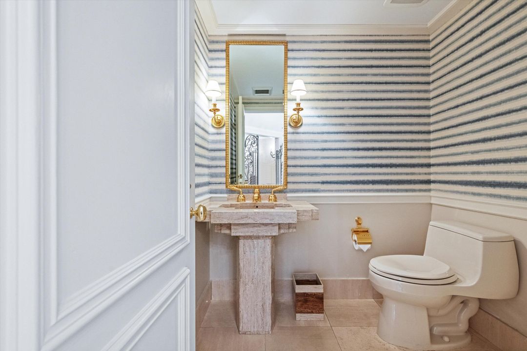 For Sale: $9,500,000 (3 beds, 4 baths, 3290 Square Feet)