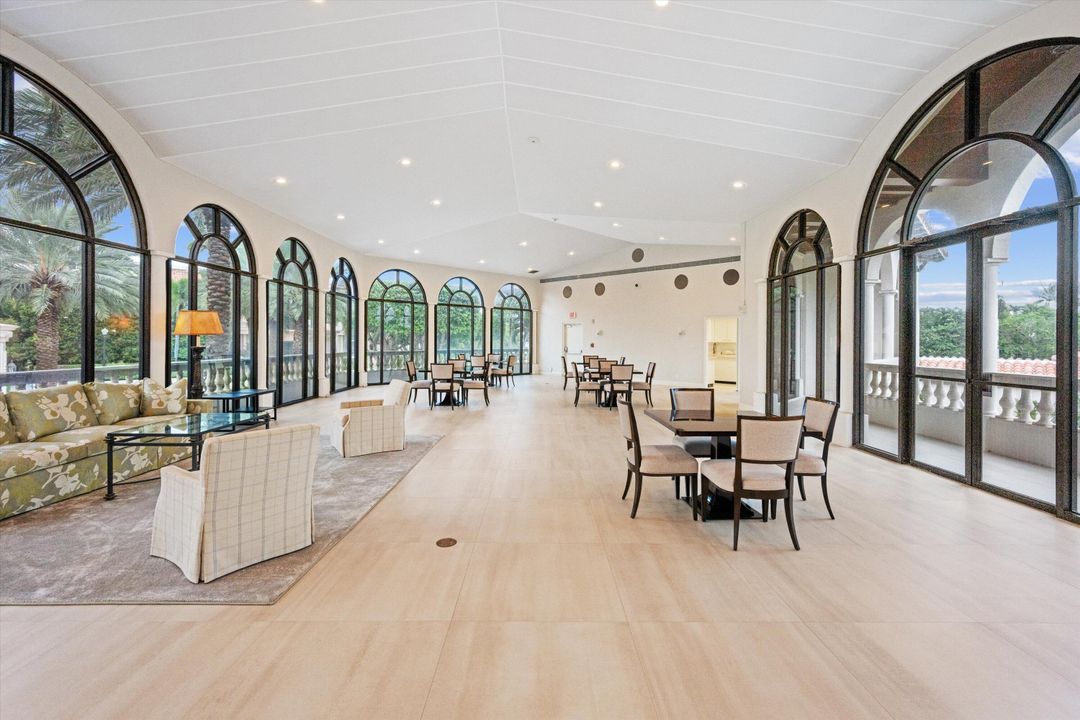 For Sale: $9,500,000 (3 beds, 4 baths, 3290 Square Feet)