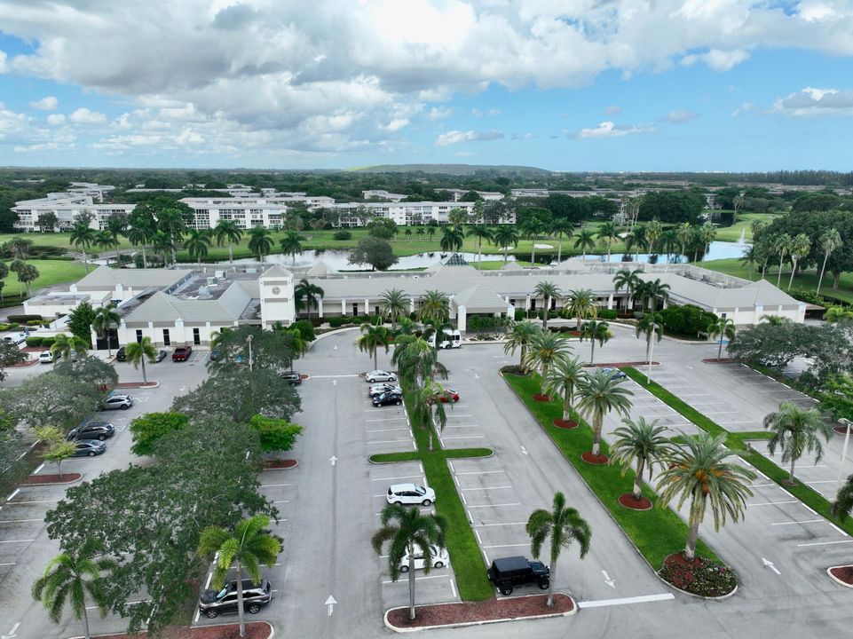 Activo con contrato: $2,195 (2 camas, 2 baños, 1210 Pies cuadrados)