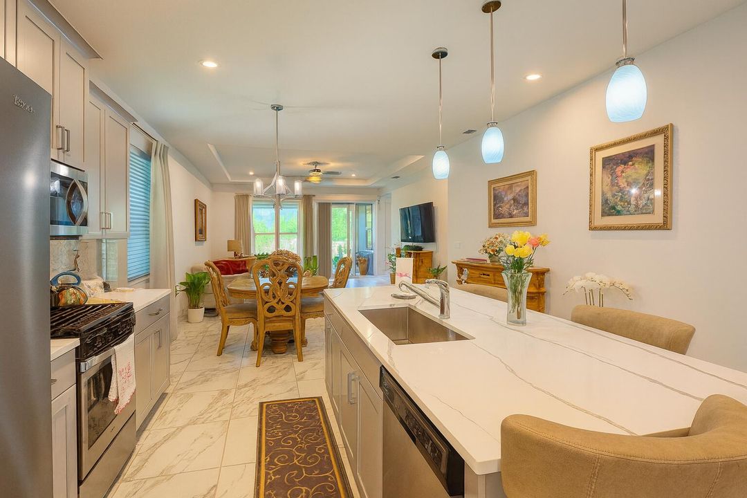 For Sale: $499,000 (3 beds, 2 baths, 1998 Square Feet)