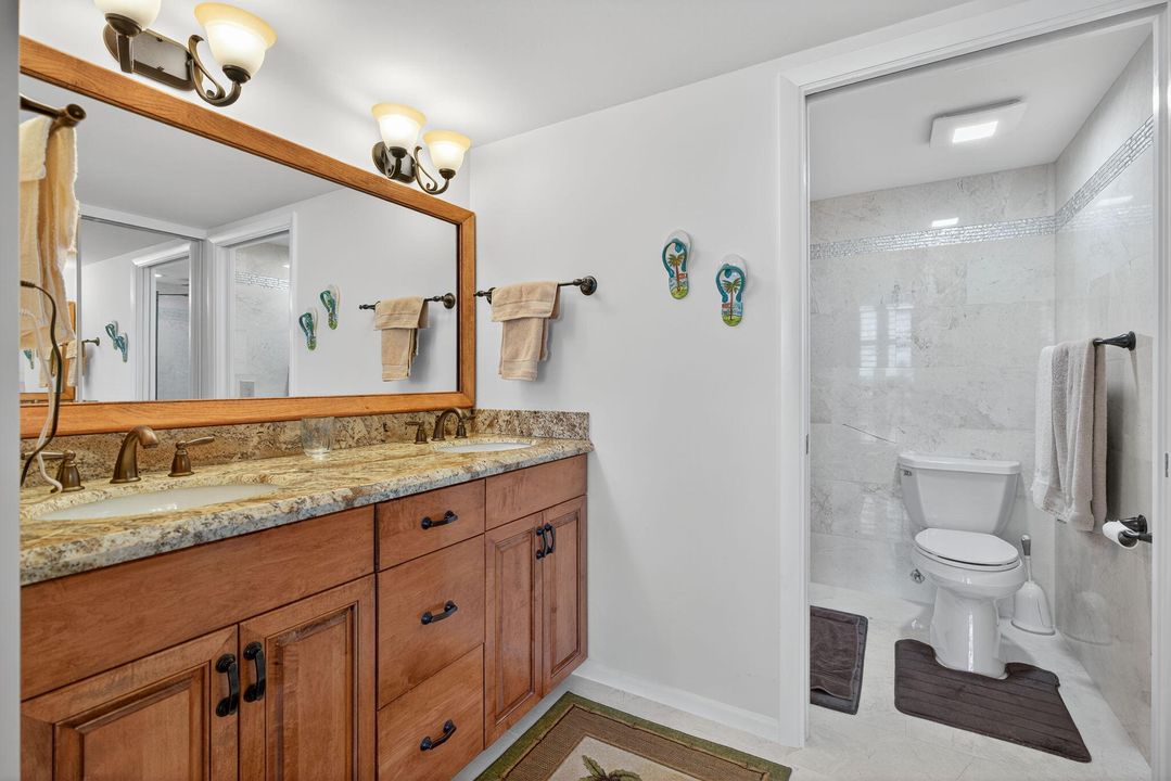 На продажу: $639,900 (2 спален, 2 ванн, 1332 Квадратных фут)