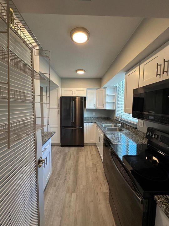 В аренду: $2,750 (2 спален, 2 ванн, 1211 Квадратных фут)