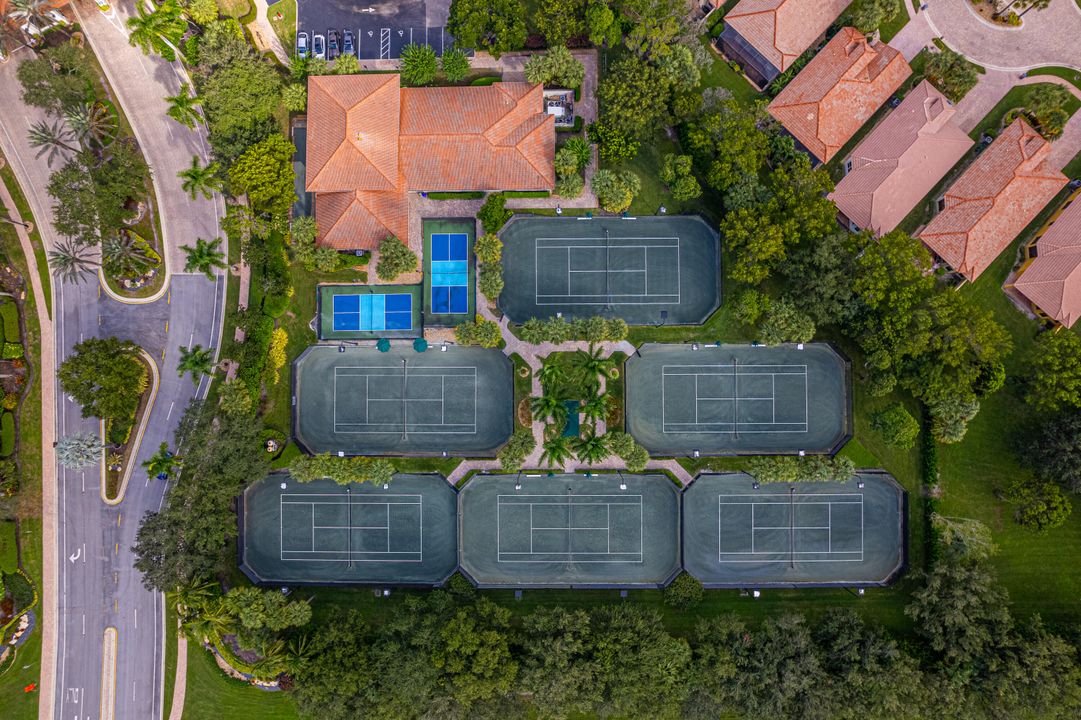 For Sale: $510,000 (3 beds, 2 baths, 2274 Square Feet)