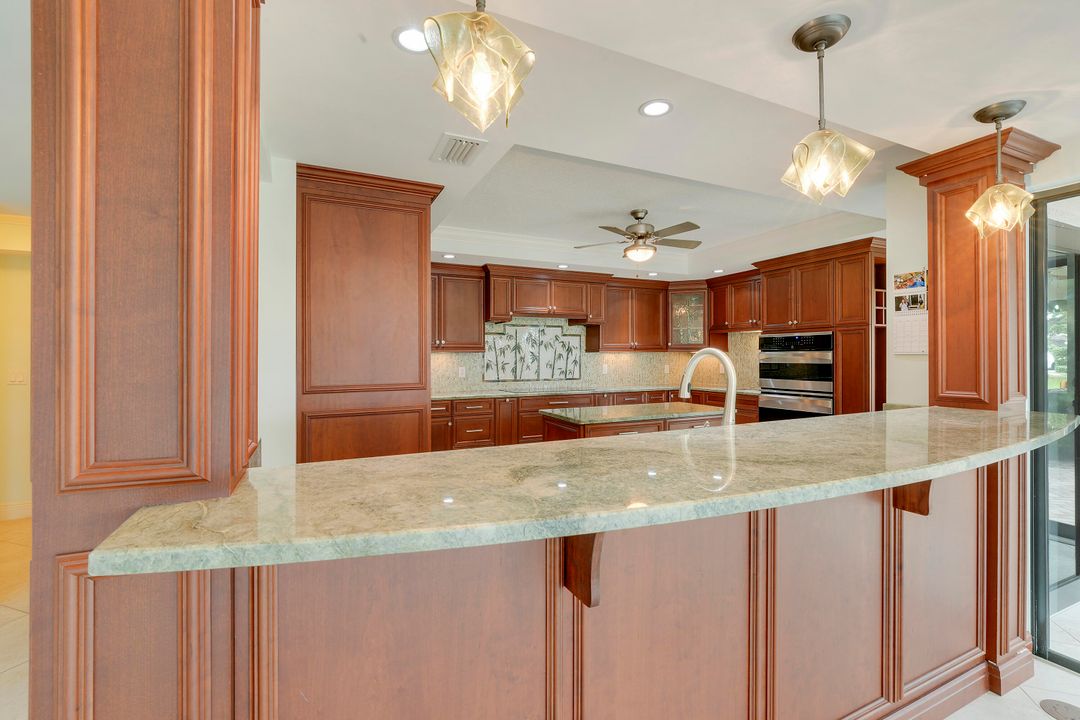 For Sale: $1,275,000 (3 beds, 3 baths, 2197 Square Feet)