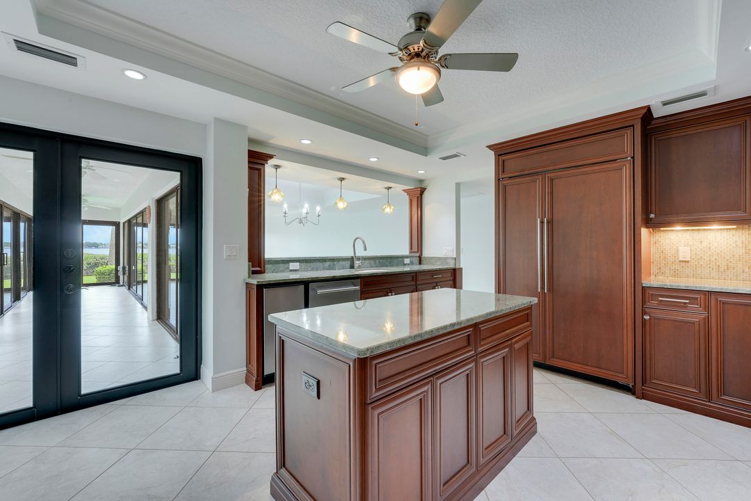 For Sale: $1,275,000 (3 beds, 3 baths, 2197 Square Feet)