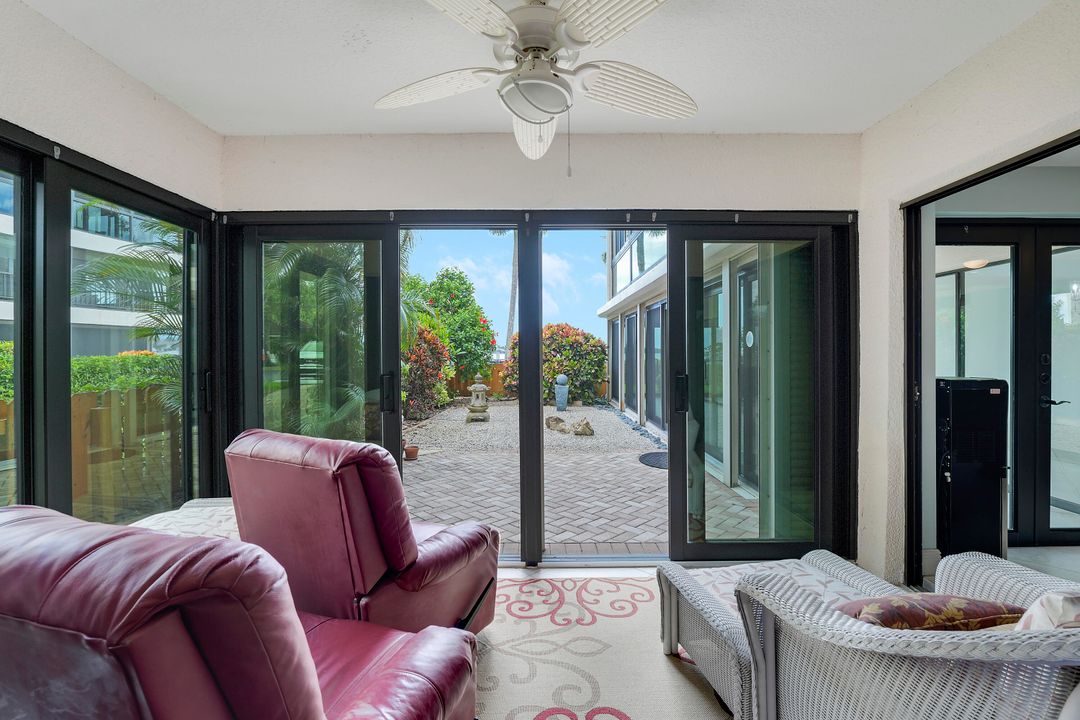 For Sale: $1,275,000 (3 beds, 3 baths, 2197 Square Feet)