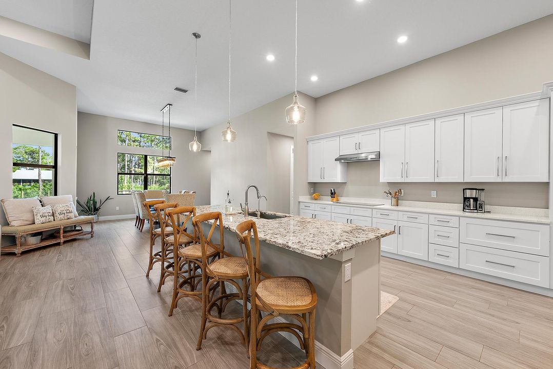 Active With Contract: $1,850,000 (5 beds, 5 baths, 4250 Square Feet)