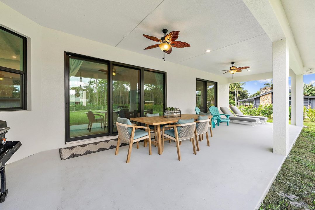 Active With Contract: $1,850,000 (5 beds, 5 baths, 4250 Square Feet)