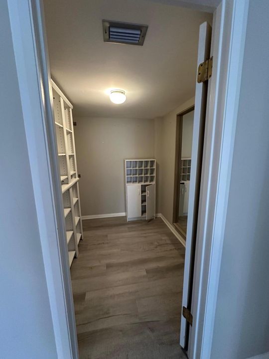 В аренду: $2,750 (2 спален, 2 ванн, 1211 Квадратных фут)