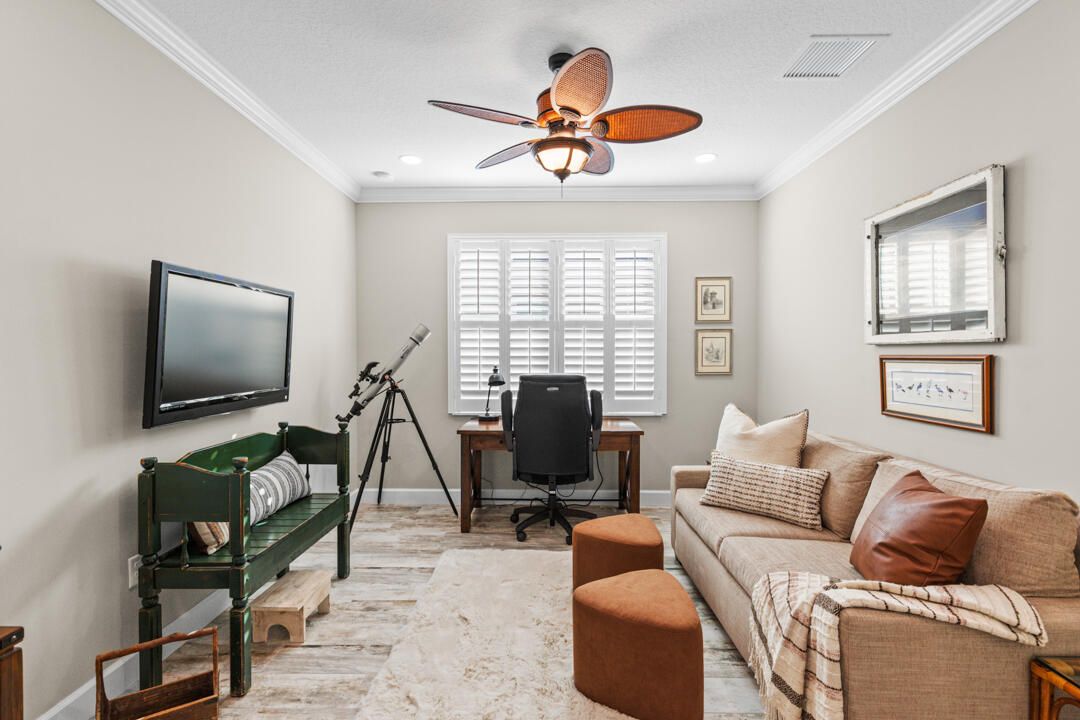 Active With Contract: $495,900 (2 beds, 2 baths, 1842 Square Feet)