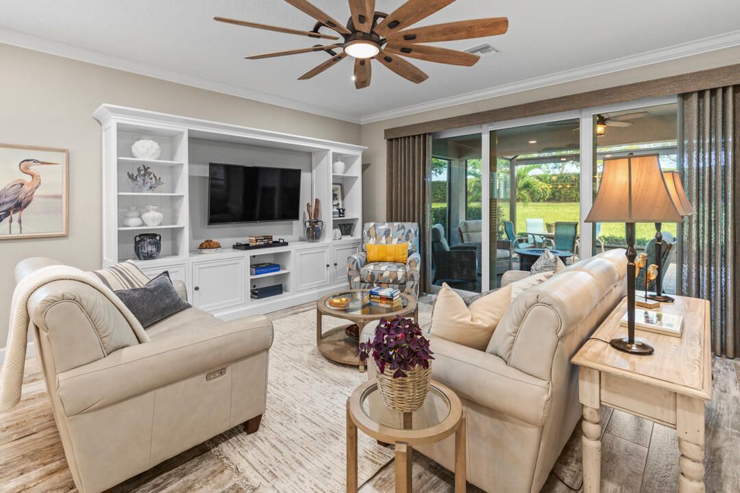 Active With Contract: $495,900 (2 beds, 2 baths, 1842 Square Feet)