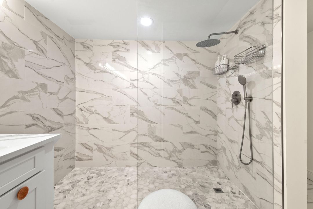 Active With Contract: $7,500 (2 beds, 2 baths, 1763 Square Feet)