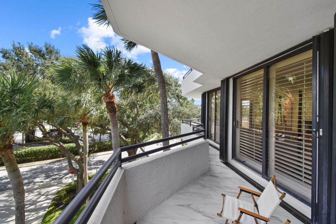 Active With Contract: $7,500 (2 beds, 2 baths, 1763 Square Feet)