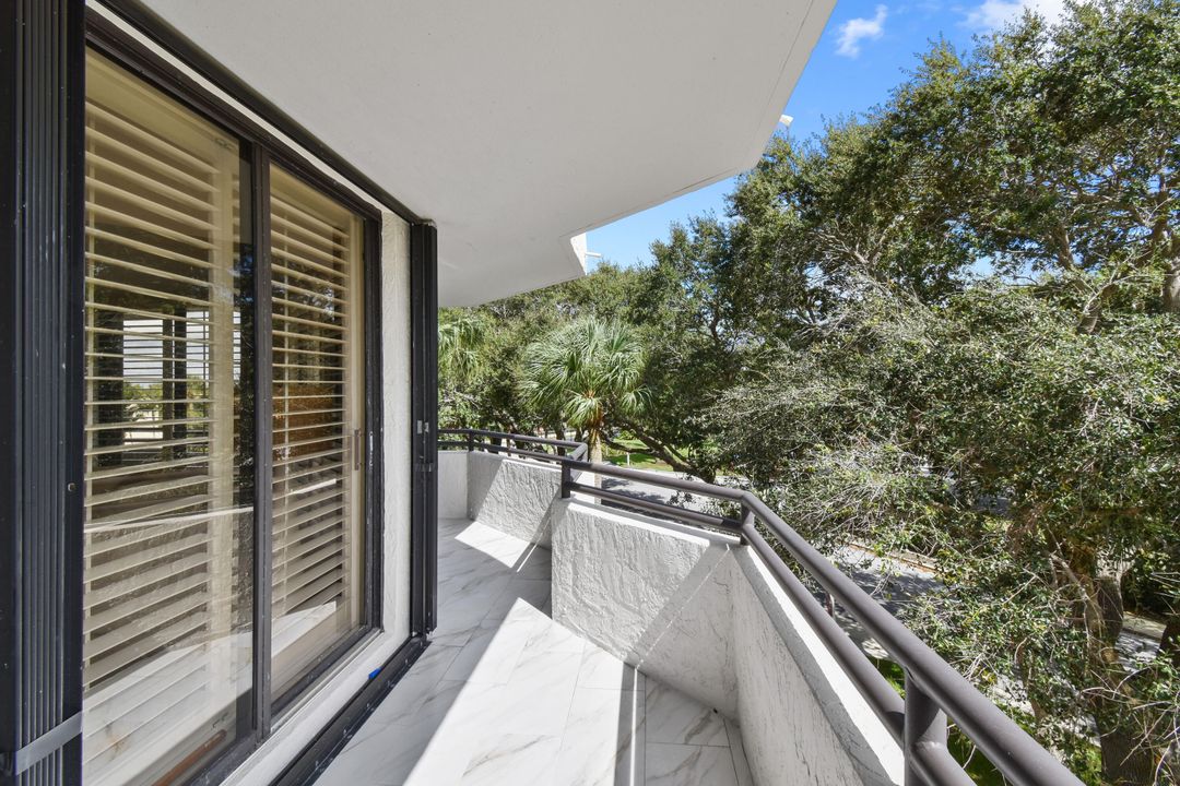 Active With Contract: $7,500 (2 beds, 2 baths, 1763 Square Feet)