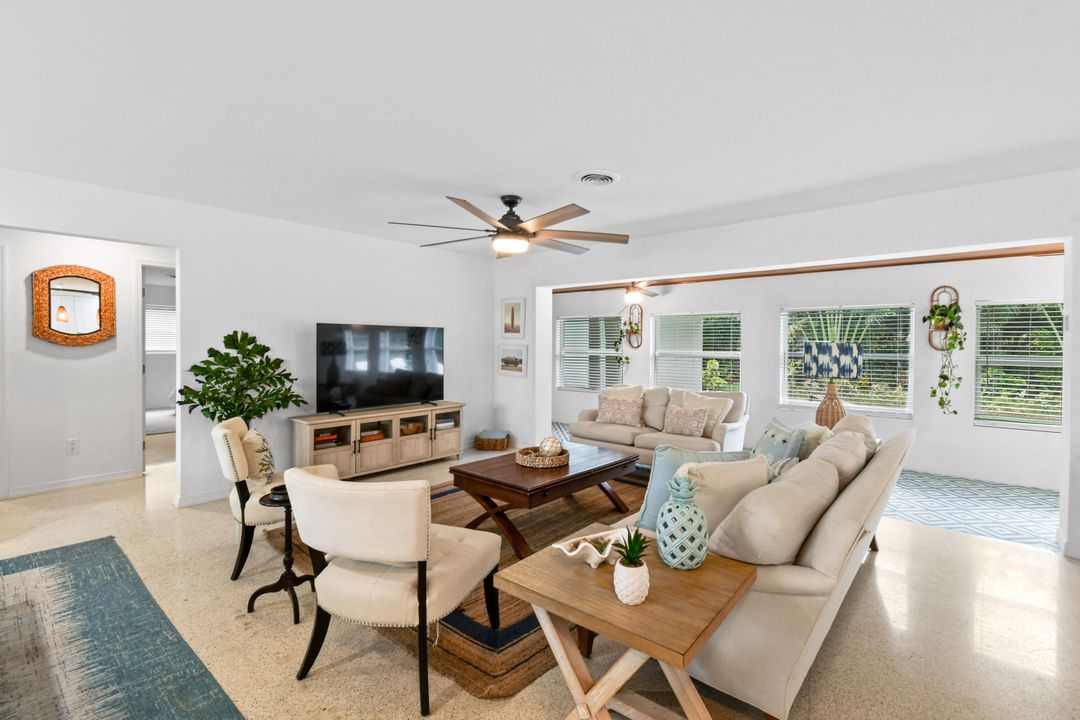 На продажу: $899,000 (4 спален, 3 ванн, 2316 Квадратных фут)