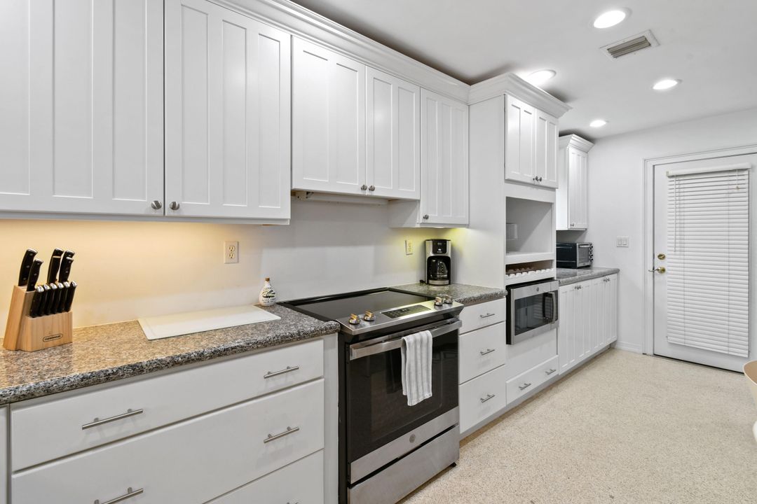 На продажу: $899,000 (4 спален, 3 ванн, 2316 Квадратных фут)