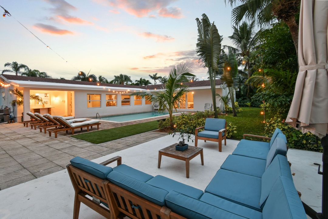 На продажу: $899,000 (4 спален, 3 ванн, 2316 Квадратных фут)