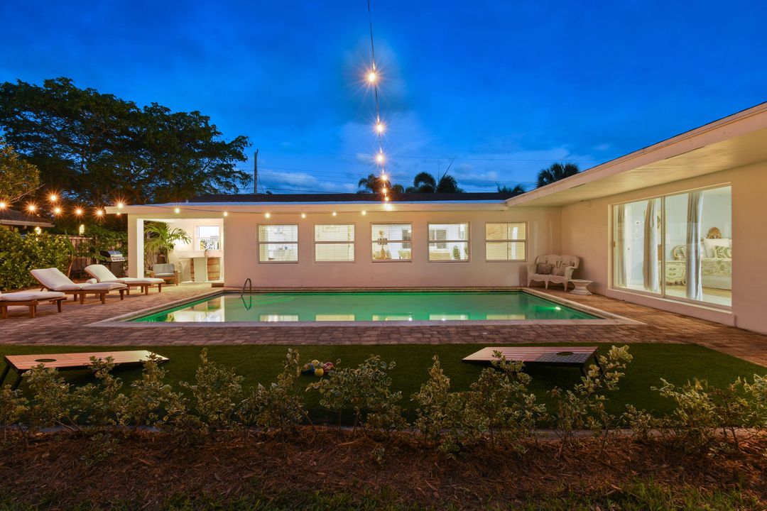 На продажу: $899,000 (4 спален, 3 ванн, 2316 Квадратных фут)