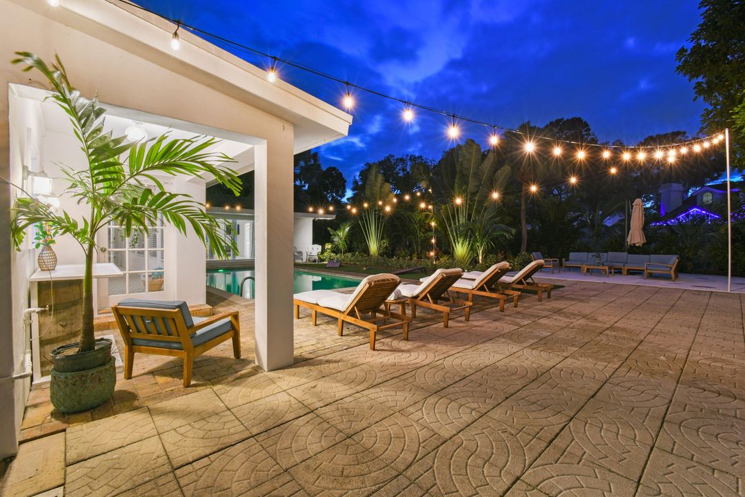 На продажу: $899,000 (4 спален, 3 ванн, 2316 Квадратных фут)