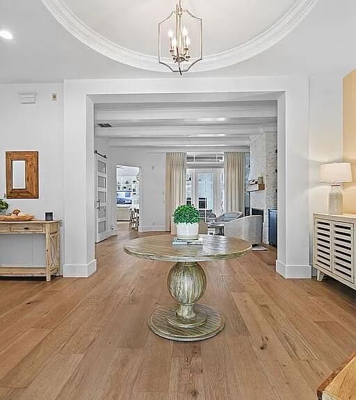 Active With Contract: $2,449,000 (6 beds, 4 baths, 4115 Square Feet)