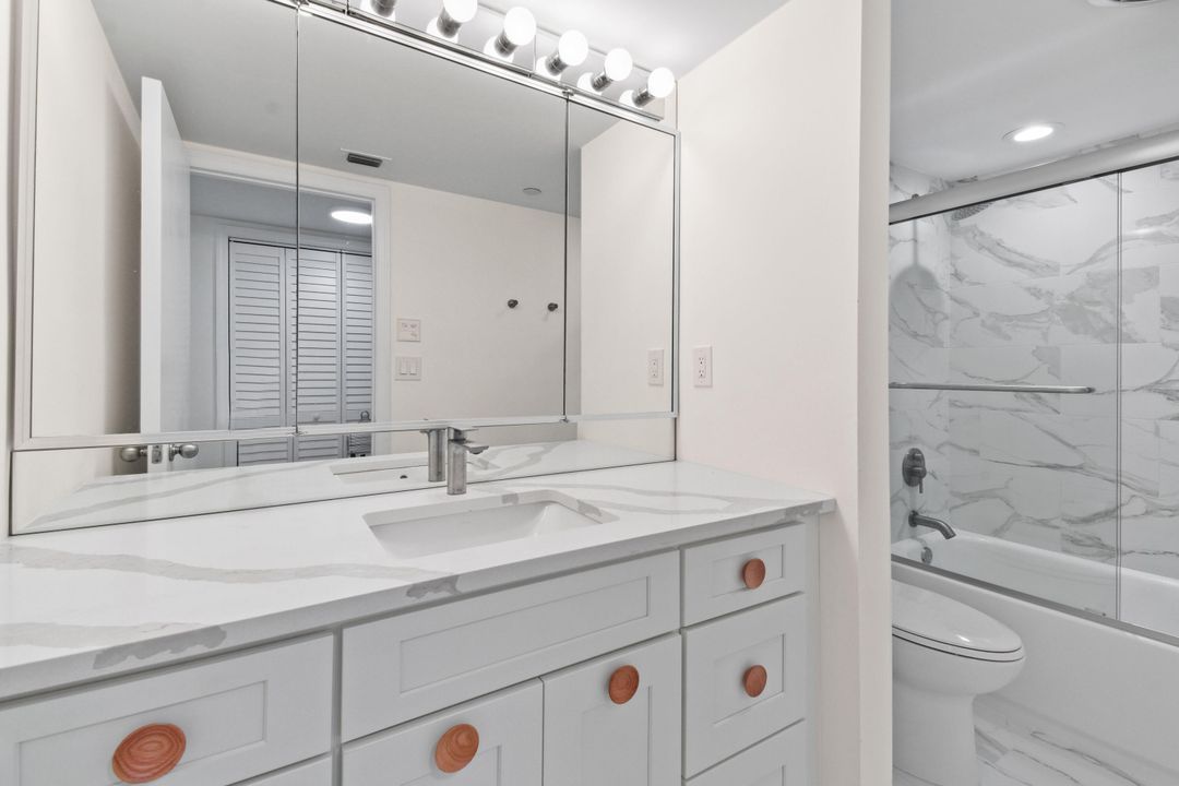 For Sale: $799,000 (2 beds, 2 baths, 1763 Square Feet)