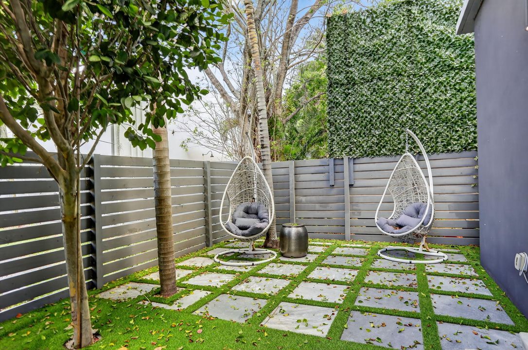 待售: $1,325,000 (3 贝兹, 3 浴室, 2239 平方英尺)