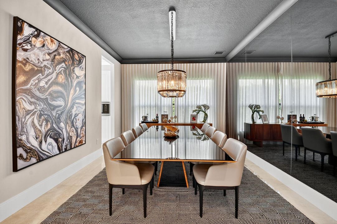 На продажу: $3,200,000 (5 спален, 6 ванн, 5529 Квадратных фут)