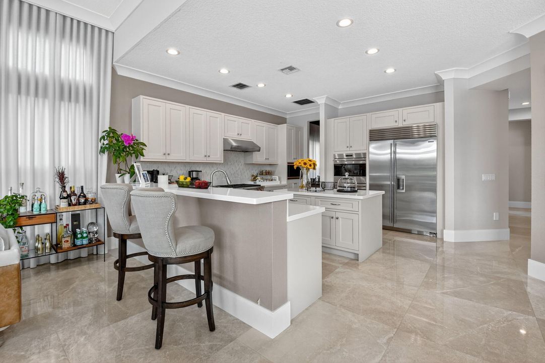 На продажу: $3,200,000 (5 спален, 6 ванн, 5529 Квадратных фут)