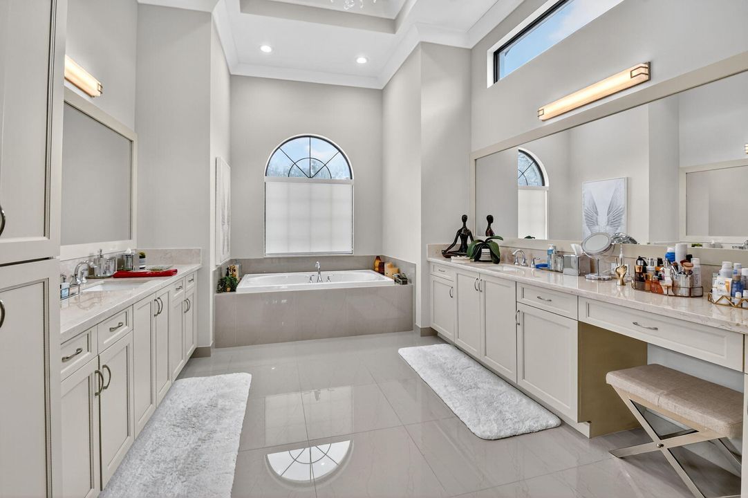 На продажу: $3,200,000 (5 спален, 6 ванн, 5529 Квадратных фут)