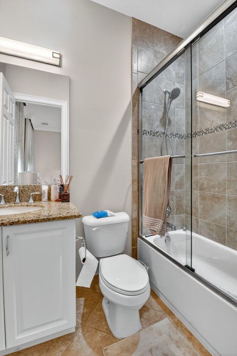 На продажу: $3,200,000 (5 спален, 6 ванн, 5529 Квадратных фут)