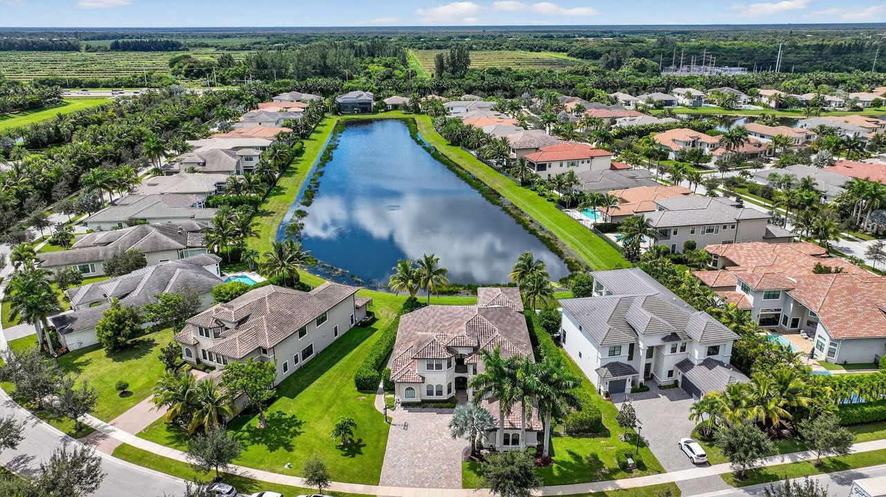 На продажу: $3,200,000 (5 спален, 6 ванн, 5529 Квадратных фут)