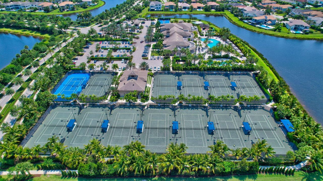 На продажу: $3,200,000 (5 спален, 6 ванн, 5529 Квадратных фут)