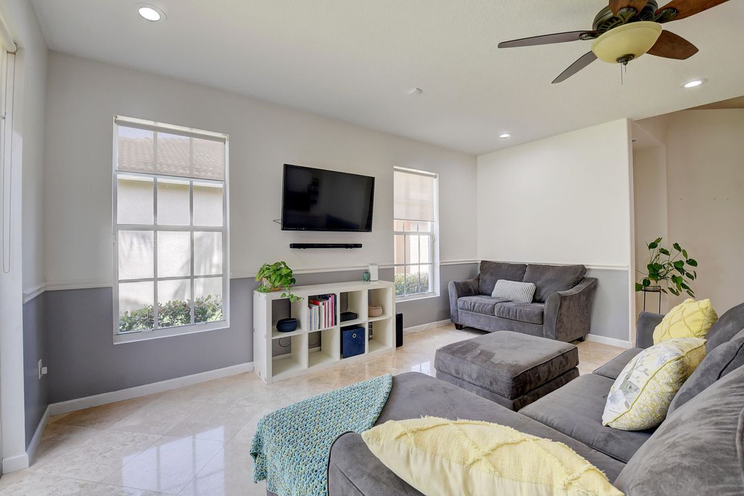 For Sale: $755,000 (3 beds, 2 baths, 2761 Square Feet)