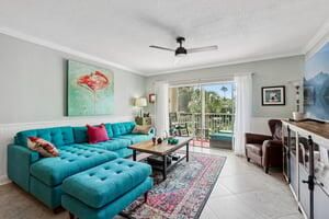 For Sale: $499,999 (2 beds, 2 baths, 1008 Square Feet)