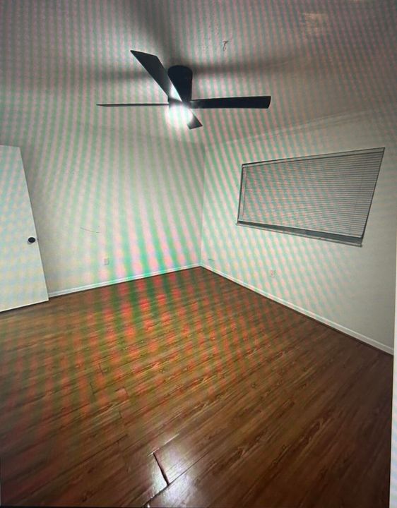 For Sale: $165,000 (1 beds, 1 baths, 512 Square Feet)