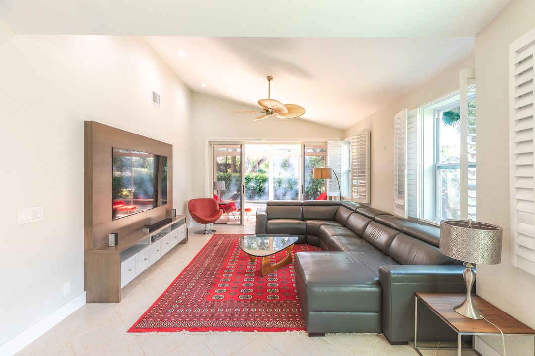 出租: $4,800 (3 贝兹, 2 浴室, 1886 平方英尺)