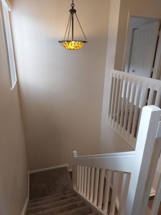 For Rent: $2,700 (3 beds, 2 baths, 1405 Square Feet)