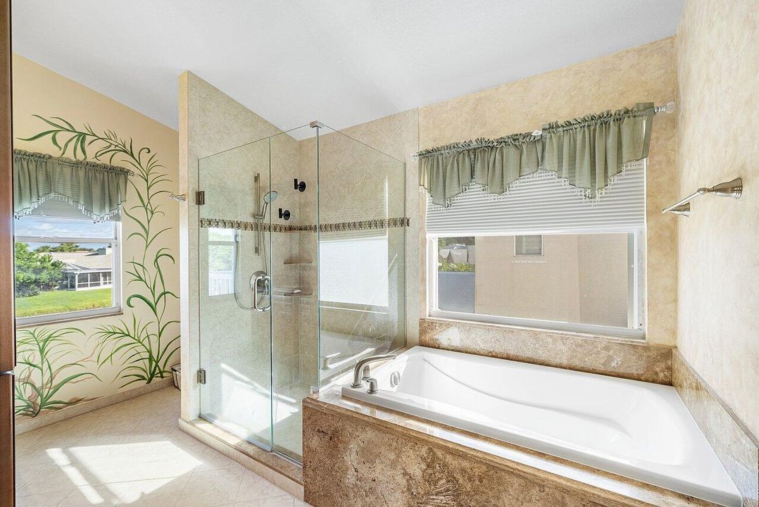 Под контрактом: $700,000 (4 спален, 3 ванн, 2305 Квадратных фут)