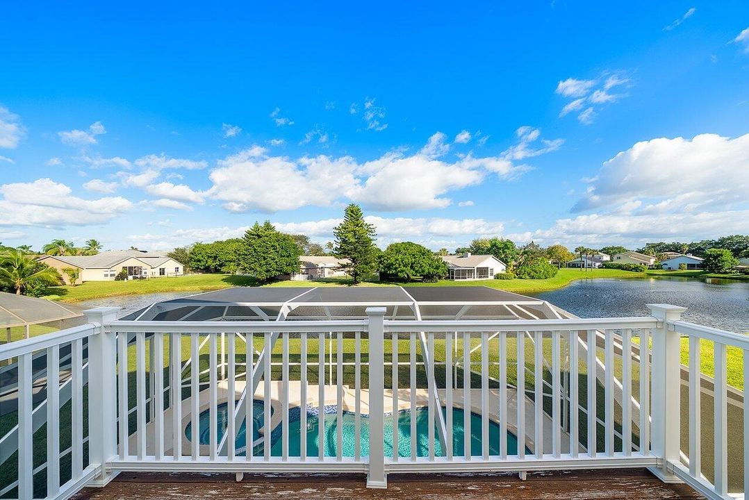 Под контрактом: $700,000 (4 спален, 3 ванн, 2305 Квадратных фут)