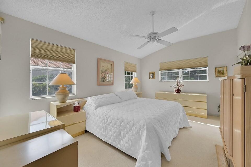 For Rent: $5,000 (2 beds, 2 baths, 1347 Square Feet)