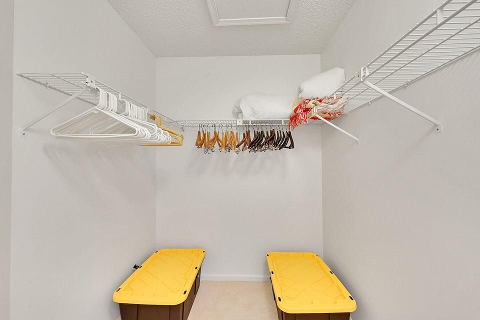 For Rent: $5,000 (2 beds, 2 baths, 1347 Square Feet)