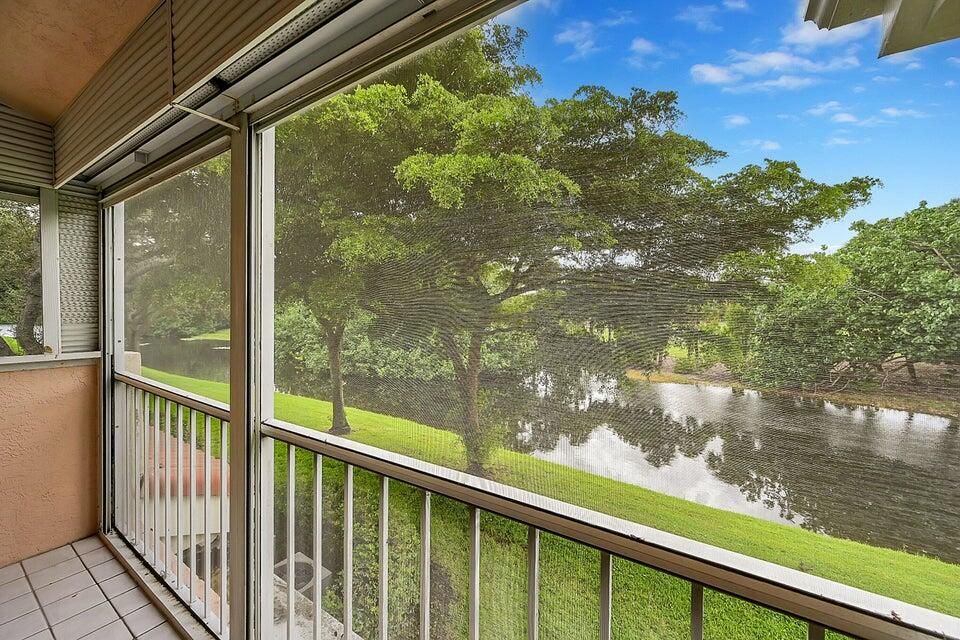 For Rent: $5,000 (2 beds, 2 baths, 1347 Square Feet)