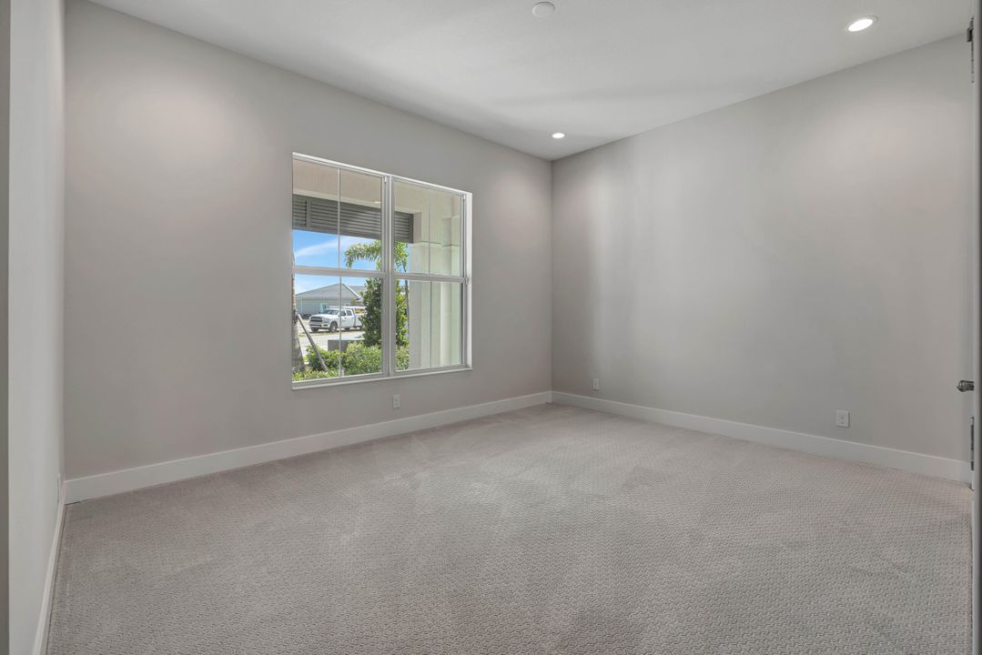 For Sale: $1,274,900 (3 beds, 2 baths, 2979 Square Feet)