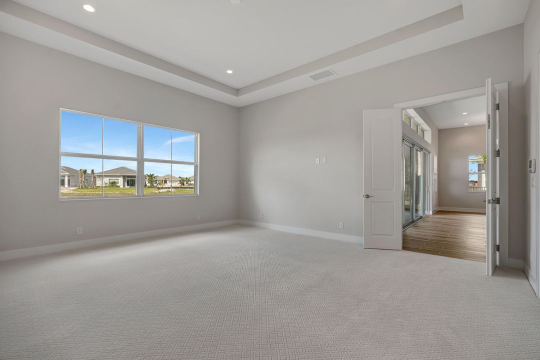 For Sale: $1,274,900 (3 beds, 2 baths, 2979 Square Feet)