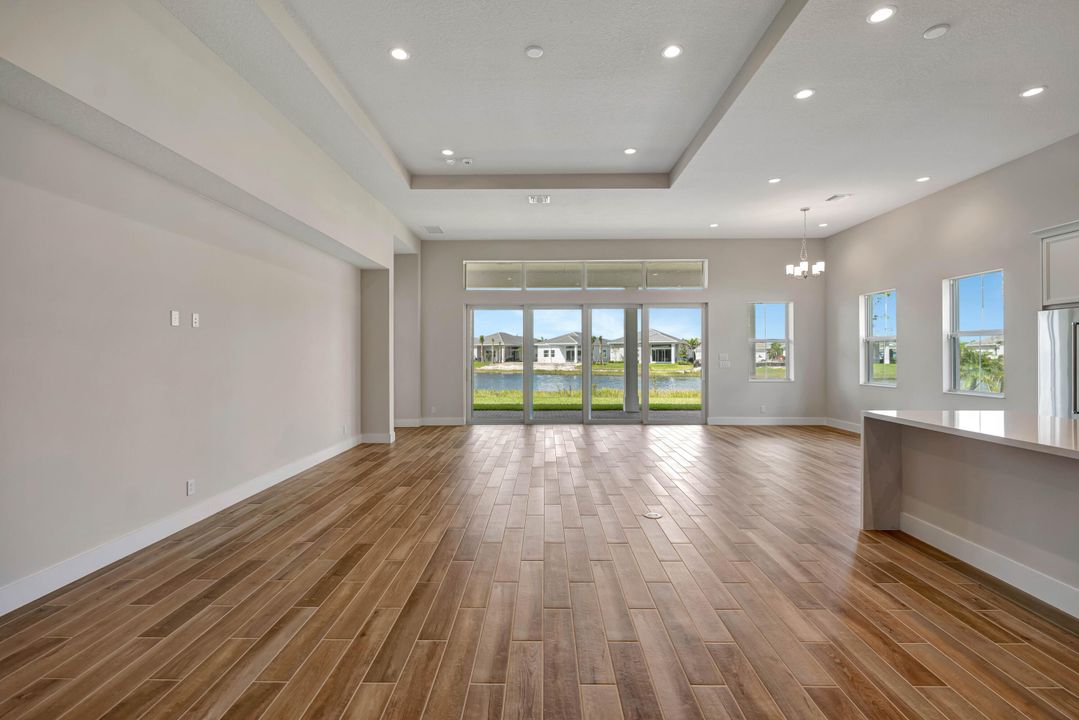 For Sale: $1,274,900 (3 beds, 2 baths, 2979 Square Feet)