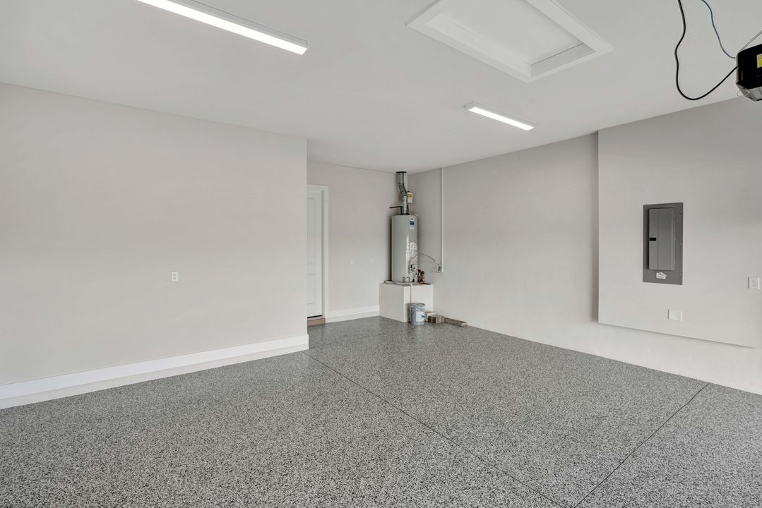 For Sale: $1,274,900 (3 beds, 2 baths, 2979 Square Feet)