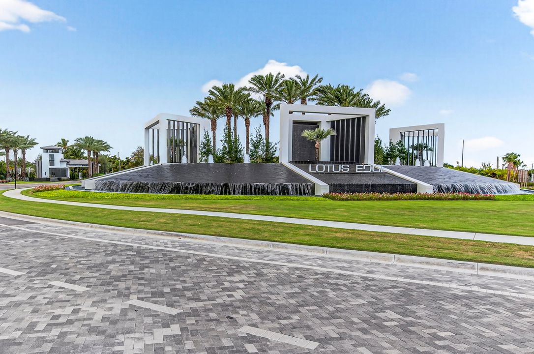 出租: $13,500 (5 贝兹, 7 浴室, 4527 平方英尺)