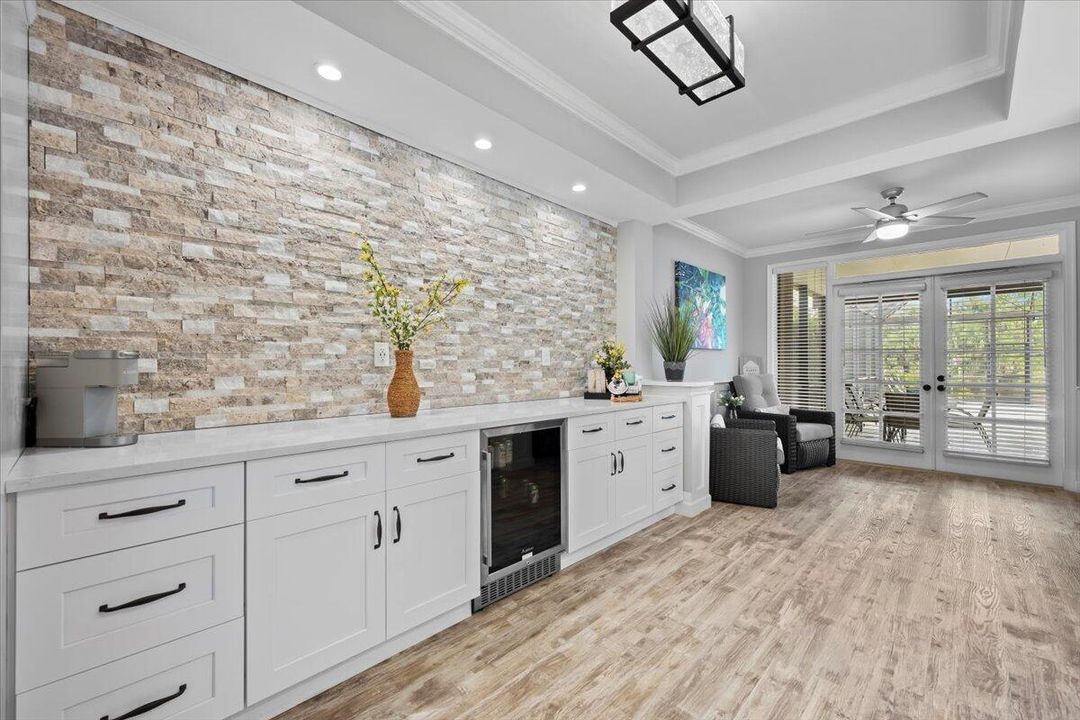 На продажу: $1,099,000 (3 спален, 2 ванн, 2694 Квадратных фут)