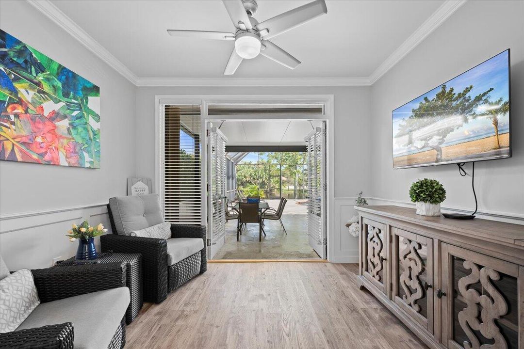 На продажу: $1,099,000 (3 спален, 2 ванн, 2694 Квадратных фут)