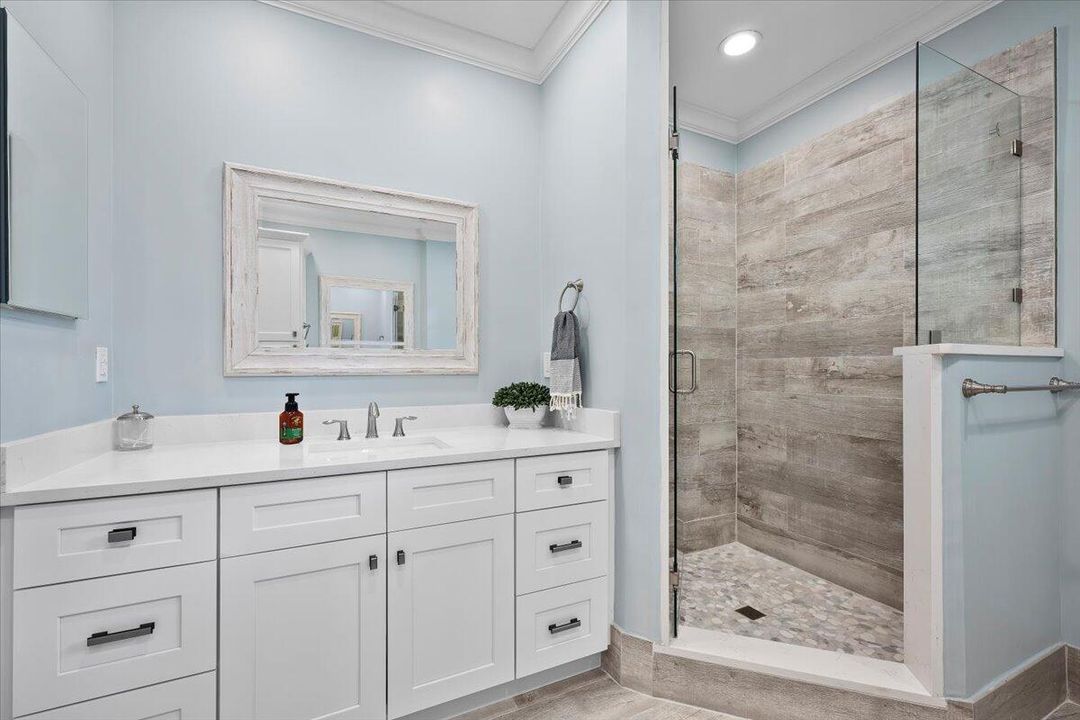 На продажу: $1,099,000 (3 спален, 2 ванн, 2694 Квадратных фут)